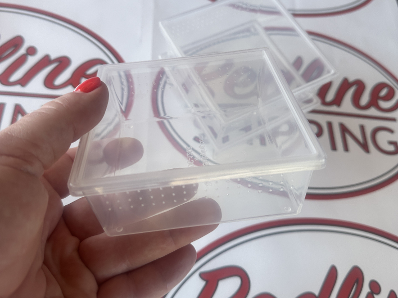 Square Deli Cup 12 oz. - solid lid - Image 7