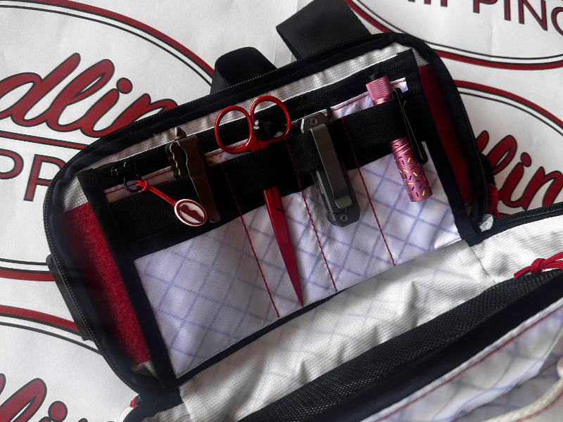 Redline Sling Bag White LIMITED - 2.0 - Image 6